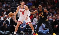 米兰登录入口-公牛完胜篮网，利拉德点燃赛场的简单介绍