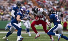 米兰真人-从奥亚尔萨瓦尔的救赎到尼日利亚的逆袭，足球如何书写命运的双重奏