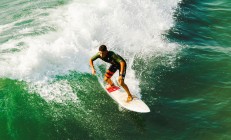 米兰体育app-德甲争冠战之夜，德布劳内完美掌控，书写中场大师传奇