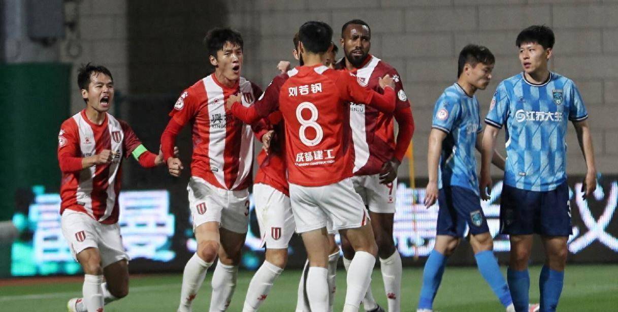 包含亚洲激烈竞争赛场,球迷狂热响应的词条 包含亚洲激烈竞争赛场,球迷狂热响应的词条