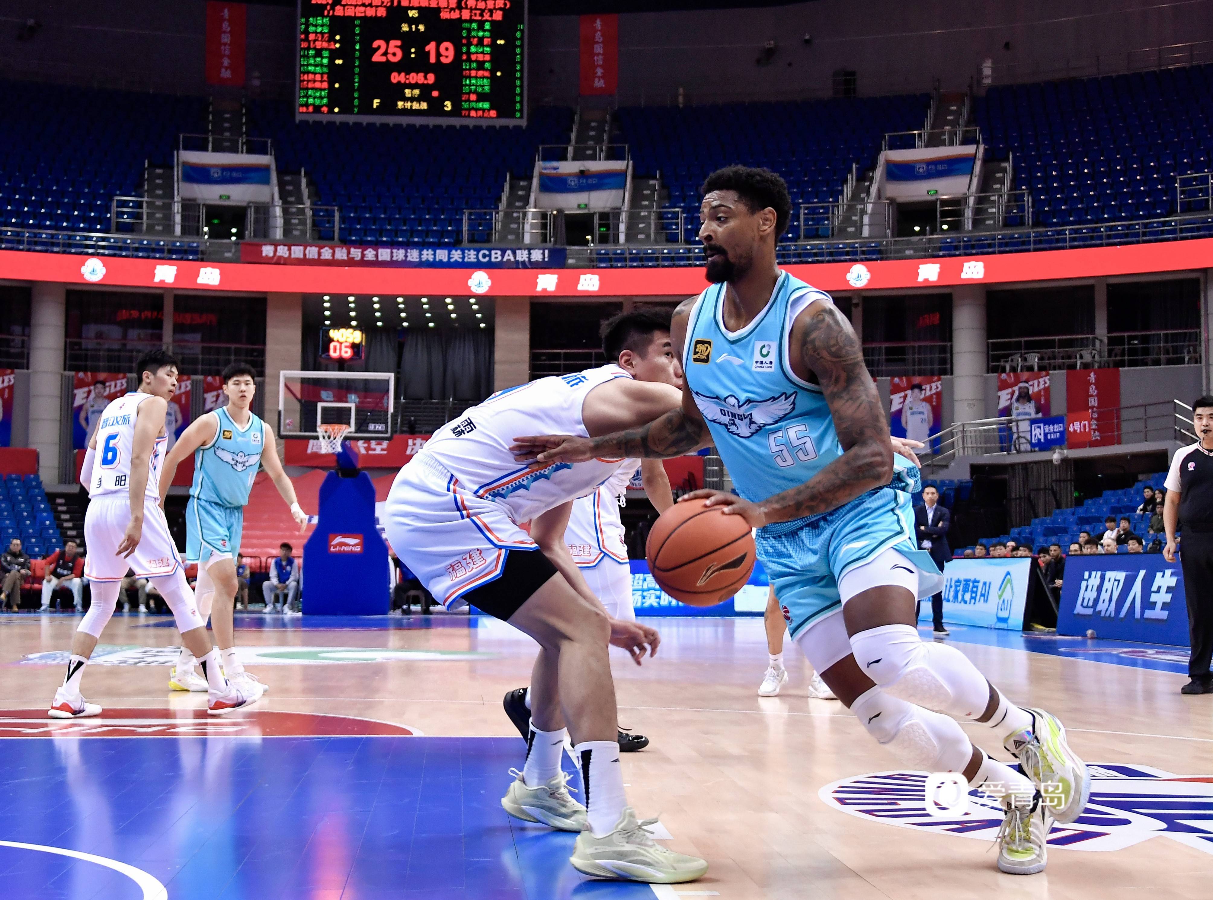 包含青岛男篮在比赛中取得胜利，夺得胜利的词条