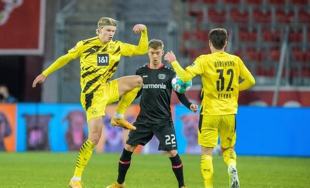 战术精湛!球队反客为主,逆转比赛的简单介绍 战术精湛!球队反客为主,逆转比赛的简单介绍