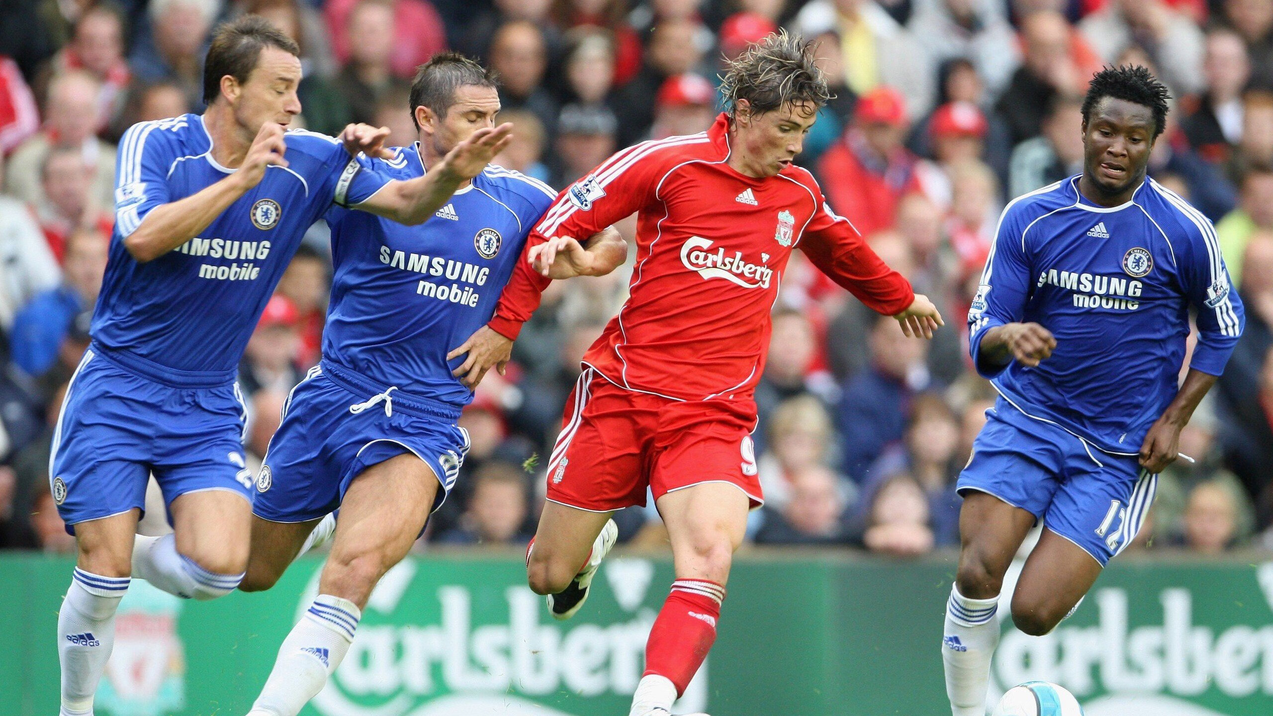 火力压制与关键先生，阿尔及利亚战胜突尼斯，阿圭罗一锤定音