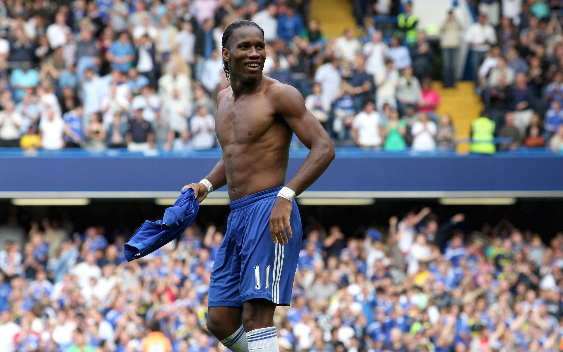 摩洛哥稳稳拿下荷兰,苏亚雷斯数据全面爆炸,当传统强权遭遇新秩序