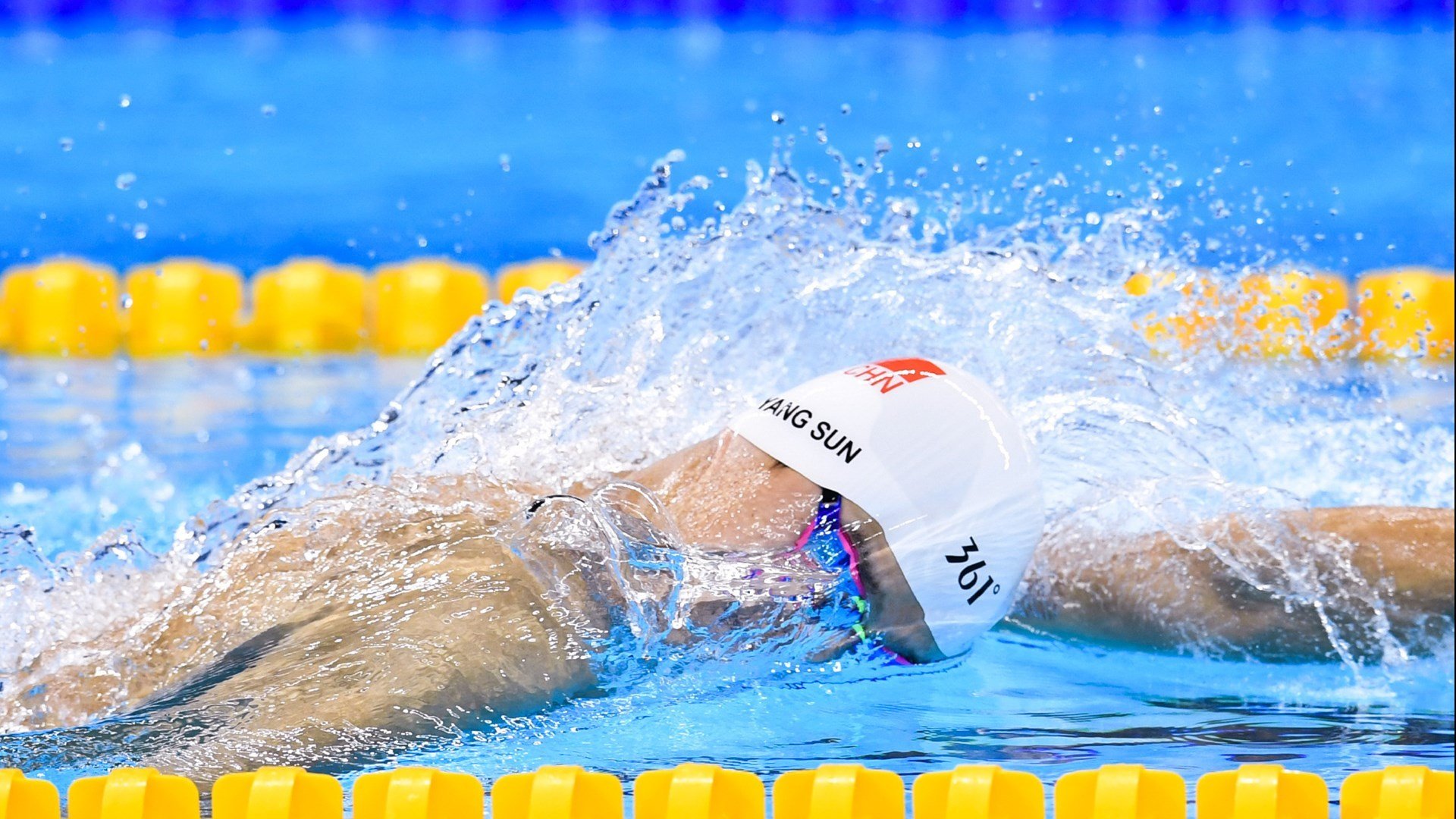 李梓嘉一锤定音，印尼队完胜印度队展现团队实力